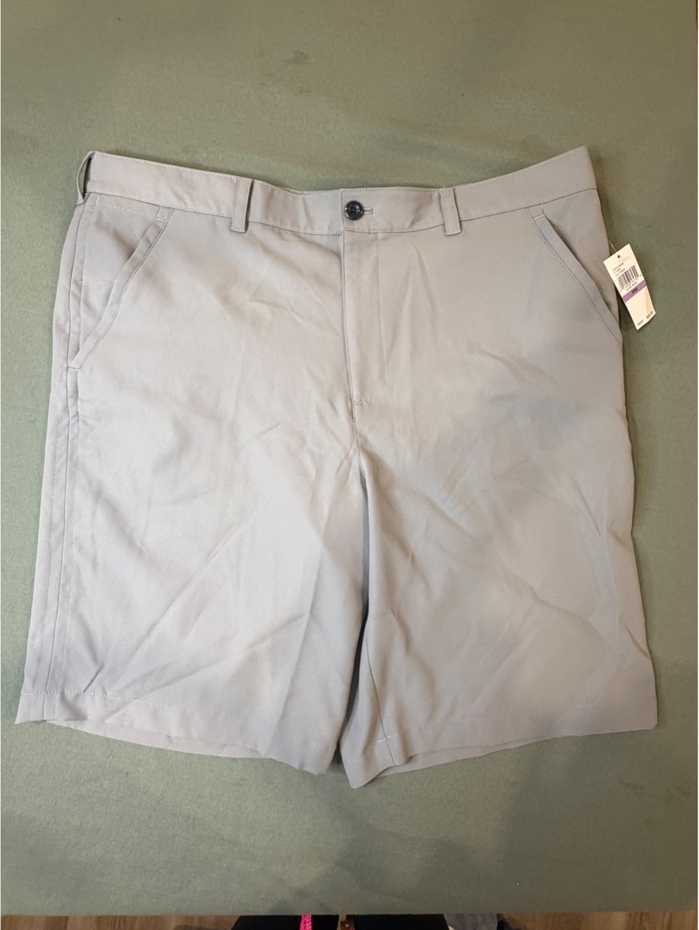 NWT Izod Golf Classic Fit Shorts Grey 38